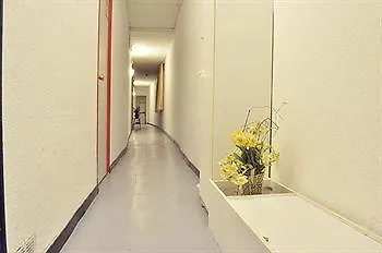 Arco Youth Hostel 巴塞罗那 0*,