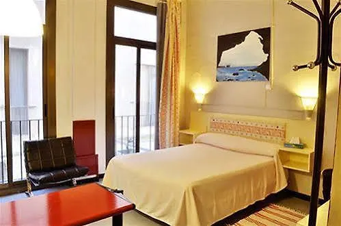 Hotel Arco Youth Hostel Barcelona